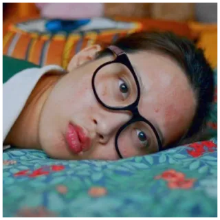 💕 ace5b638 wanita, potret, kacamata, wajah, orang, berbaring telegram sticker