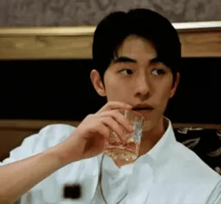 🤩 c1b8f5ca bebiendo, hombre, cóctel, retrato telegram sticker