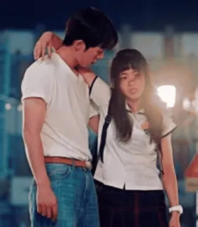 🤩 dad793a1 pareja, adolescentes, amigos, romántico, relación, jóvenes telegram sticker