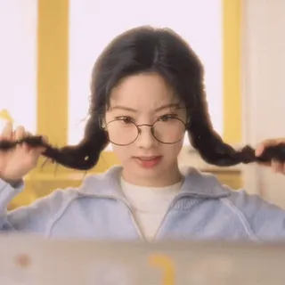 Twice Stickers @kpopstickeerss :: @fStikBot whatsapp stickers