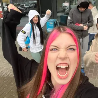 😱 db8034e7 whatsapp sticker