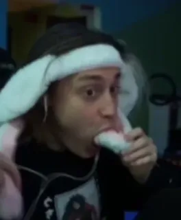 😛 0daf7e68 telegram sticker