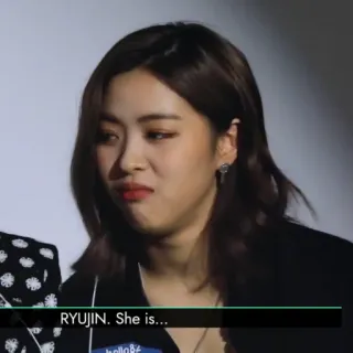 🌚 5936a554 Ryujin RYUJIN. She is... рюджин, kpop, k-pop, певица, портрет, знаменитость telegram sticker