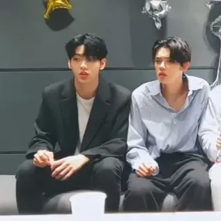 📖 d3e4c184 telegram sticker