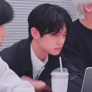 😊 0322e783 telegram sticker