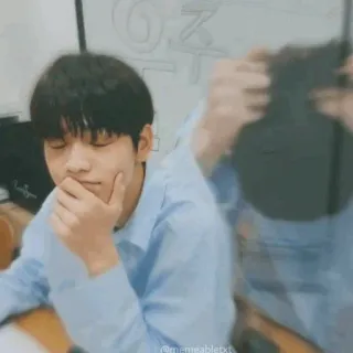 🌸 60d957e2 telegram sticker