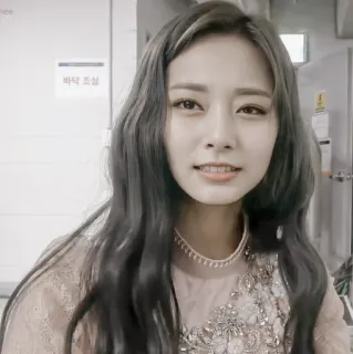 🖱 4d682cb2 telegram sticker