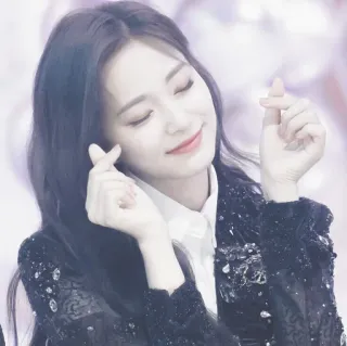 🖱 aa8d0da4 kobieta, uśmiech, kpop, szczęśliwa, słodka, piosenkarka, azjatycka telegram sticker