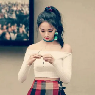 🎠 7b669ef5 telegram sticker