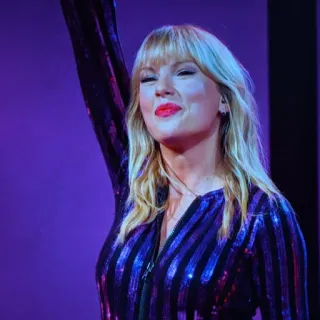☄ b038c90f Taylor Swift zanger, songwriter, popster, muzikant, vrouw, optreden telegram sticker