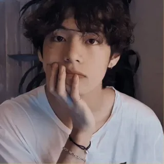 ☁️ 6d19b509 V male, man, person, portrait, kpop, singer, celebrity telegram sticker