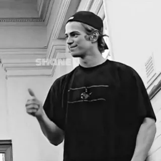 ⛓ 2773200f SHQNE ผู้ชาย, ยกนิ้วโป้ง, ยิ้ม, หมวก, คน telegram sticker