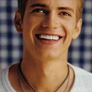 ⛓ 6c74c1a7 Anakin Skywalker Star Wars อนาคิน สกายวอล์คเกอร์, เฮย์เดน คริสเตนเซน, สตาร์ วอร์ส, ยิ้ม, นักแสดง telegram sticker