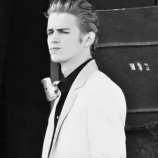 ⛓ 9777102b Anakin Skywalker Star Wars เฮเดน คริสเตนเซน, สตาร์ วอร์ส, อนาคิน สกายวอล์คเกอร์, กรีสเซอร์, ชุดสูท, ไปป์ telegram sticker