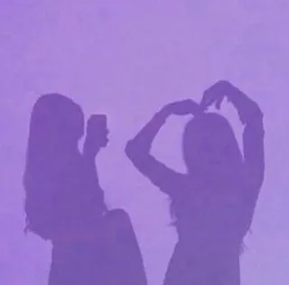 💜 d0d2832c silueta, sombra, persona, chica, pose whatsapp sticker