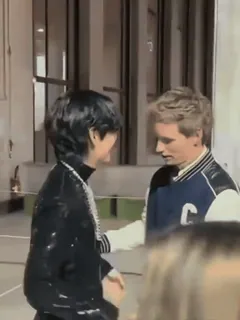 🫂 d1b706a6 saludo, gente, dando la mano, reunión, amigos telegram sticker