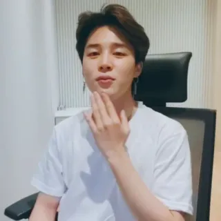 🪐 b9833889 Jimin kpop, jimin, singer, idol, asian, male, bts telegram sticker