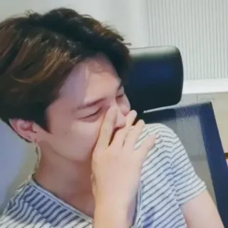 🪐 e7f97b09 telegram sticker