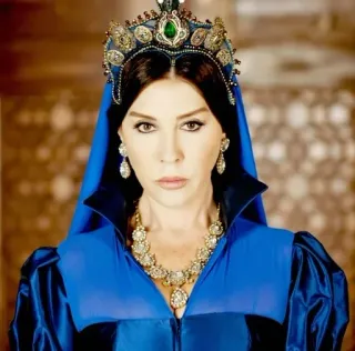 😌 772399cc wanita, potret, kerajaan, perhiasan, mahkota, elegan telegram sticker