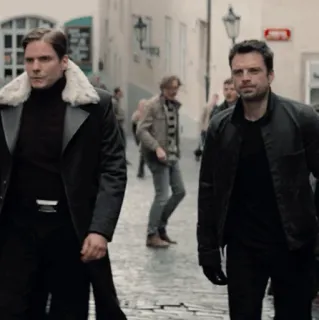 📟 81548f0f ulica, mężczyźni, spacer, miasto, na dworze telegram sticker