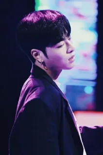 🌑 375e143b pria, potret, orang, laki-laki, korea, asia whatsapp sticker