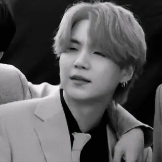 🗿 d91e6b45 Suga kpop, bts, มินยุนกิ, นักร้อง, ไอดอล telegram sticker