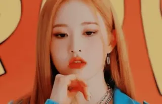 😃 d12f8b32 femme, portrait, coréenne, chanteuse, visage, fille, beauté telegram sticker