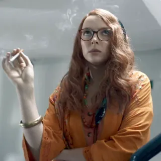 🌙 46c7d436 женщина, курение, сигарета, очки, оранжевый, украшения telegram sticker