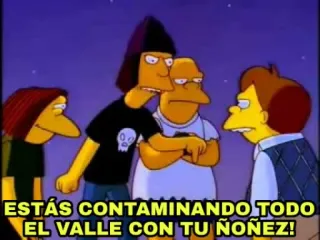 🤓 678d7c48 ESTÁS CONTAMINANDO TODO EL VALLE CON TU ÑOÑEZ! simpsonowie, kreskówka, hiszpański, nerd telegram sticker