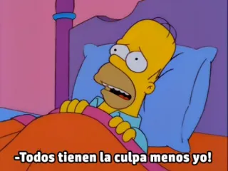 😟 96dcabd7 Homer Simpson The Simpsons -Todos tienen la culpa menos yo! Homer Simpson, Simpsonowie, Kreskówka, Łóżko, Hiszpański, Animacja, Cytat telegram sticker