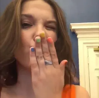 💋 86a546d9 telegram sticker