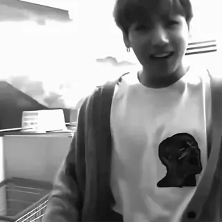 🎤 21f45568 telegram sticker