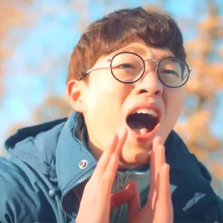 😱 1098a28c mann, brille, schreien, ausdruck, person, draußen whatsapp sticker