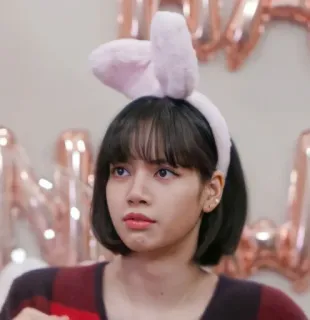 ✨ cb4d79c1 Lisa Lisa, Blackpink, K-pop, cantante, celebrità, orecchie da coniglio, carina telegram sticker