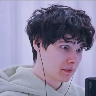 😦 2ed2d390 telegram sticker