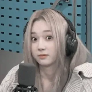 ᜊ.’🤍 winter ¡! aespa˚. :: @fStikBot telegram stickers