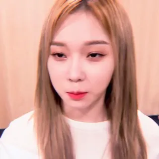 🌸 23f1330f 肖像, 女人, 美女, 韩国, 女孩, 脸, 头发 telegram sticker