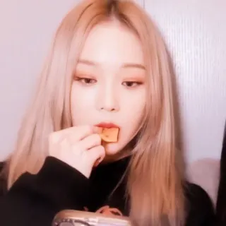 🧋 8dc39559 woman, eating, food, girl, portrait, asian whatsapp sticker