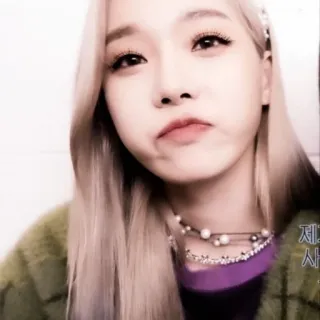 🧋 91aa378b 제 사 woman, girl, portrait, Korean, smile, beauty whatsapp sticker