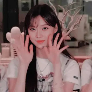 🎟 16493f54 coréen, femme, idol, main, fille, sourire whatsapp sticker