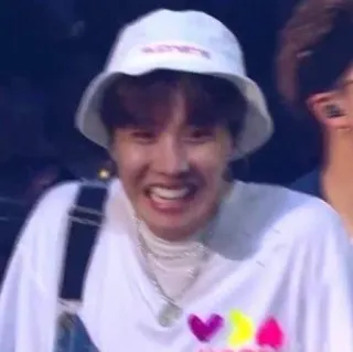 😁 ed4b358e telegram sticker