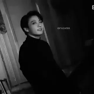 🎸 d5f99319 @FXCK9R persona, ritratto, celebrità, bianco e nero telegram sticker