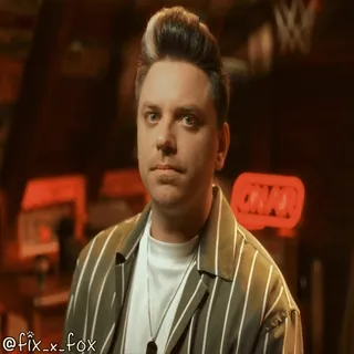 🤷 672d7f27 @fix_x_fox uomo, ritratto, persona, modello, stile, moda telegram sticker