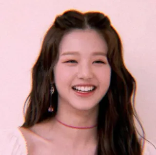 🍼 0245d875 ผู้หญิง, ยิ้ม, ภาพเหมือน, เด็กผู้หญิง, ผู้หญิง telegram sticker