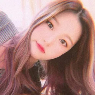 🍼 72376db8 ภาพเหมือน, ผู้หญิง, ความงาม, ผม, แต่งหน้า, เด็กผู้หญิง telegram sticker