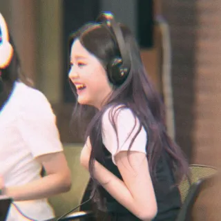 🍼 ef2c1590 telegram sticker