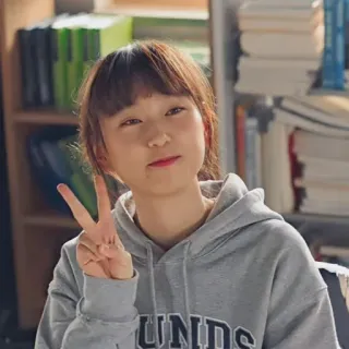 👽 92660d8d phụ nữ, biểu tượng hòa bình, chân dung, thường ngày, trong nhà telegram sticker