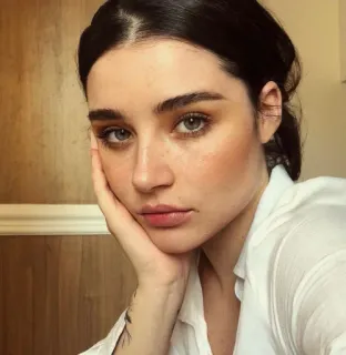 🤍 27ac6026 woman, portrait, face, girl, beauty, makeup whatsapp sticker