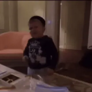 😅 a2b2a914 anak, bayi, orang, dalam ruangan whatsapp sticker