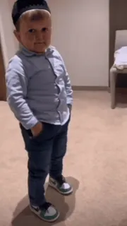 😎 cfb25836 Hasbulla Magomedov Hasbulla, Dagestan, selebriti, orang, anak laki-laki whatsapp sticker